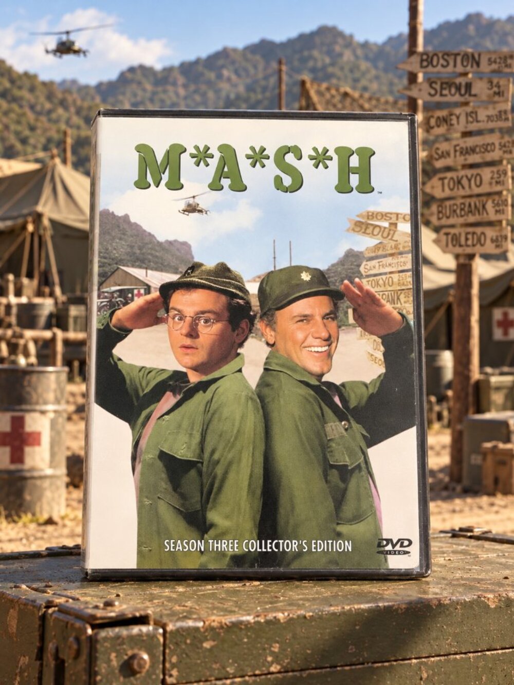 M.A.S.H. Season Three 3 (3-DVD Set, Region 1) Very Good condition!
